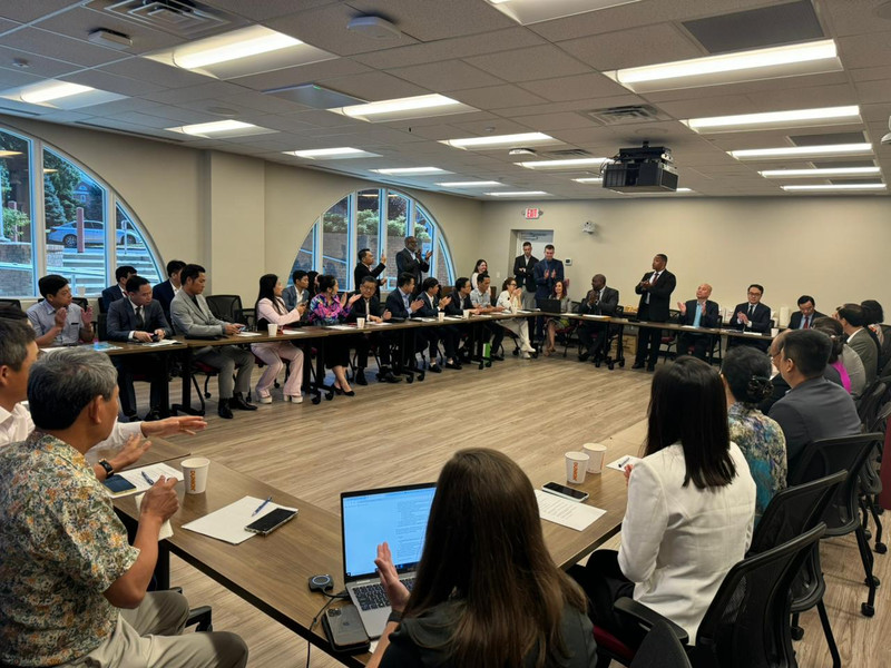 La délégation a travaillé avec les représentants du gouvernement de l’État du Maryland et du comté d’Anne Arundel à Annapolis. Photo : congthuong