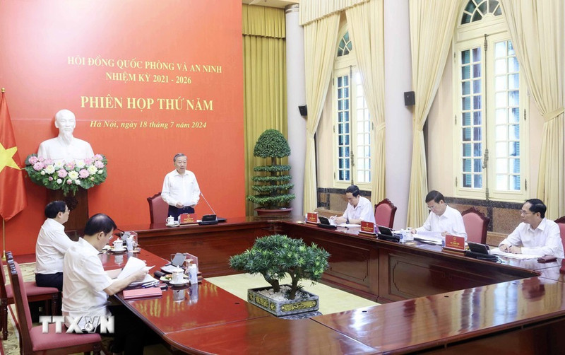 Le président vietnamien To Lam préside la 5e réunion du Conseil national de défense et de sécurité. Photo : VNA.