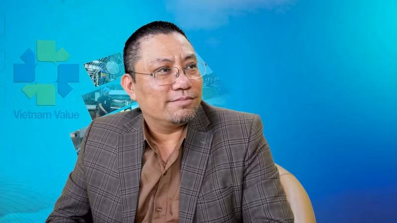 L’expert en communication Nguyen Dinh Thanh. Photo : congthuong.