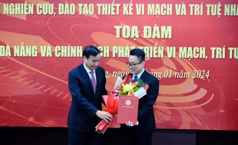 Cérémonie de nomination du directeur du Centre de recherche et de formation sur les circuits intégrés et l’intelligence artificielle de Dà Nang, le 26 janvier 2024. Photo de : Thanh Tùng. 