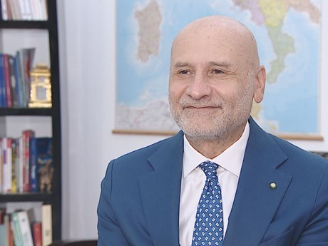 L'ambassadeur d'Italie, Antonio Alessandro. Photo : VNA