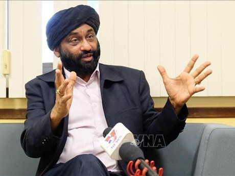 Le professeur agrégé Bilveer Singh. Photo : VNA.