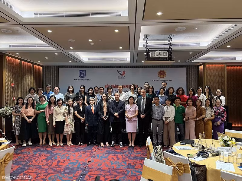 L’ambassade d’Israël au Vietnam et le ministère du Travail, des Invalides et des Affaires sociales ont organisé la conférence « Vietnam – Israël : lutter contre la cyberintimidation » le 20 juillet. Photo : baoquocte.