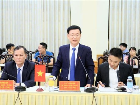 Le président du Comité populaire de Nam Dinh Pham Dinh Nghi à la conférence. Photo : VNA.