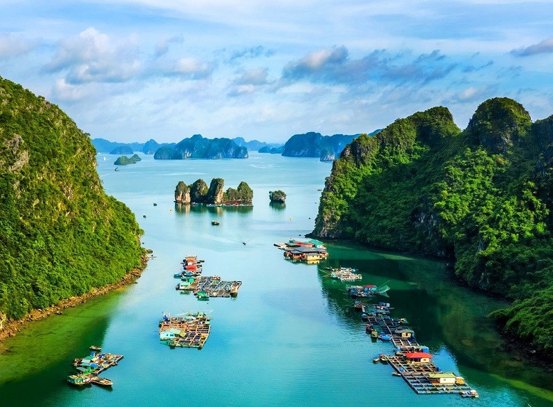 Le village de pêcheurs de Cua Van nommé l’une des 16 plus belles destinations côtières du monde. Photo : baoquocte.vn 