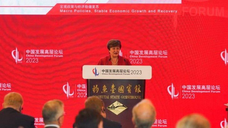 La directrice générale du FMI Kristalina Georgieva s'adresse au forum. Photo : The Paper.