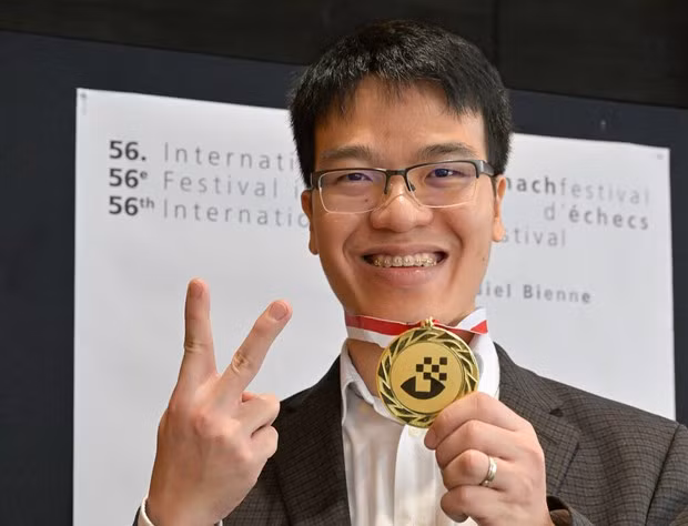 Lê Quang Liêm a décroché le Grandmaster Triathlon du Festival d’échecs de Bienne disputé du 15 au 30 juillet. Photo : CTV/CVN