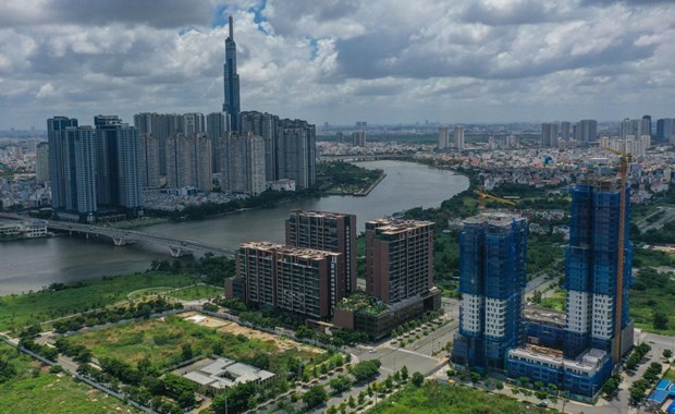 Selon les statistiques de la SBV de Hô Chi Minh-Ville, le taux d'envoi de fonds des Viêt kiêu dans l'immobilier est de 22%. Photo : http://baokiemtoan.vn/