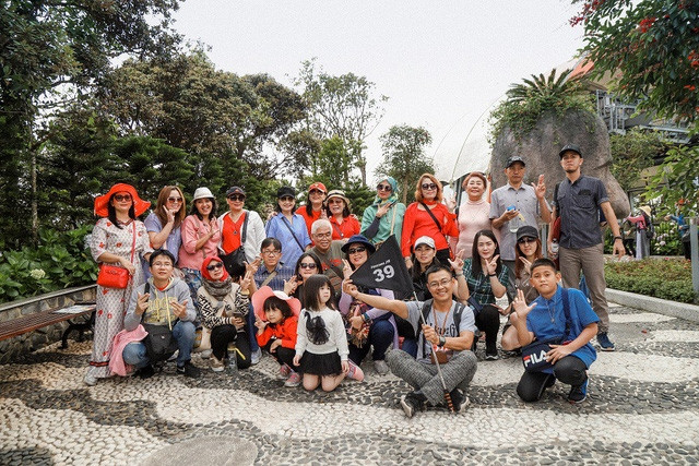  Des touristes indonésiens à Dà Nang. Photo : vietnamtourisme.gov.vn 