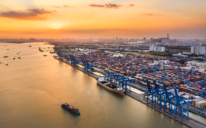 Le Vietnam est en train de devenir l’un des centres de production les plus remarquables du monde. Photo : DTCK.com.vn