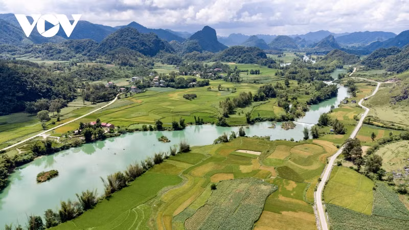 La beauté de la rivière Quây Son à Cao Bang