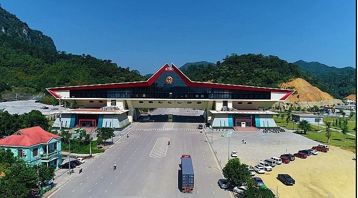 Poste-frontière de Huu Nghi, Lang Son. Photo : congthuong.