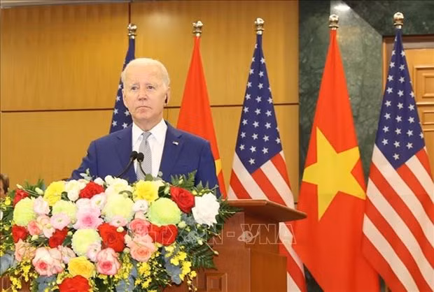 Le Président américain, Joe Biden, lors de la conférence de presse conjointe. Photo : VNA.