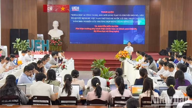 Vue générale du colloque. 