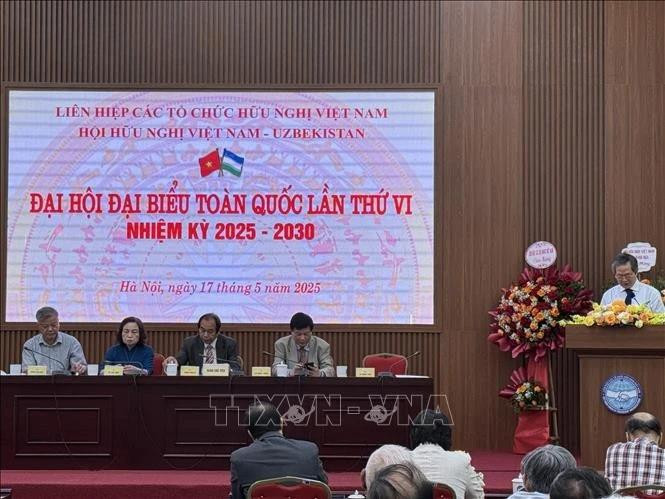 Le 6e Congrès national de l'Association d'amitié Vietnam-Ouzbékistan pour la période 2025-2030. Photo : VNA 
