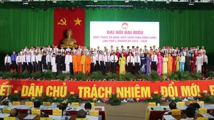 Vinh Long : valoriser la tradition d’union pour bâtir une province prospère et civilisée.