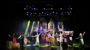 Une scène de "Sans Famille" du Théâtre de la jeunesse. Photo : CTV/CVN.