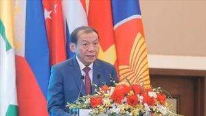 Le ministre vietnamien de la Culture, des Sports et du Tourisme, Nguyen Van Hung, s'exprime lors de la réunion. Photo: VNA