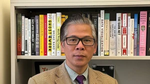 Le Dr. Nguyen Hong Hai, maître de conférences en politique et relations internationales et chercheur de l’Université de Fulbright résident à l'Université américain. Photo : VNA.