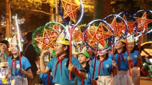 Le président adresse ses vœux aux enfants à l’occasion de la Fête de la Mi-Automne