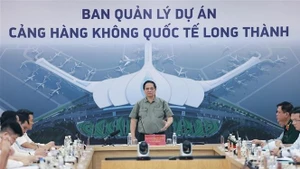 Le PM exige l’achèvement des travaux pour un premier vol à Long Thanh le 19 décembre. Photo : VNA.