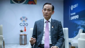 Le ministre des Affaires étrangères, Le Hoai Trung. Photo : VGP.