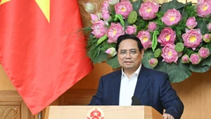 Le Premier ministre Pham Minh Chinh prononce un discours d’orientation lors de la conférence.