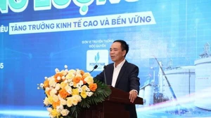 Le Dr Nguyen Quoc Thap, président de l'Association Vietnamienne du Pétrole.