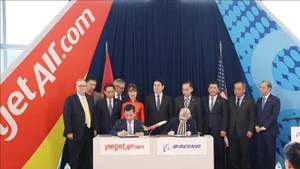 Le président Luong Cuong à la cérémonie de livraison d’un avion Boeing à Vietjet. Photo : VNA.
