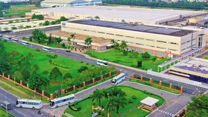 Une usine du groupe Intel à Hô Chi Minh-Ville. Photo: baodautu.vn