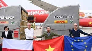 Un geste humanitaire exemplaire du gouvernement et du peuple polonais envers le Vietnam