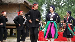 La danse Tac Xinh des San Chay sera présentée lors du festival. Photo : thainguyen.gov.vn