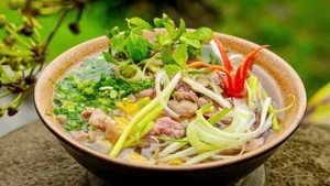 Le pho de maïs. Photo : H'Mong Village.