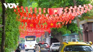 80e Fête nationale : les rues de Hanoi sont décorées 