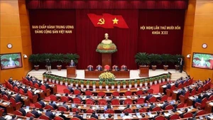 Ouverture du 14e Plénum du Parti communiste du Vietnam (XIIIᵉ mandat)