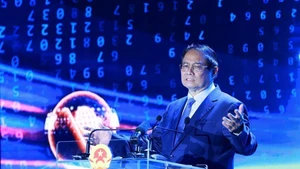Le Premier ministre Pham Minh Chinh s'exprime lors d'un événement sur la transformation numérique. Photo : VNA/CVN.