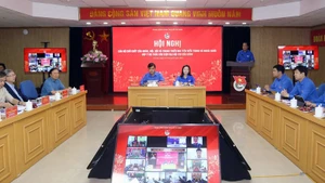 Bui Quang Huy, membre suppléant du Comité central du Parti et Premier secrétaire du Comité central de l’Union, a dirigé la conférence.