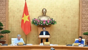 Le Premier ministre Pham Minh Chinh lors de la réunion périodique d'août du gouvernement, le 6 septembre. Photo : NDEL. 