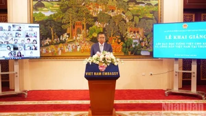 L’ambassadeur vietnamien Pham Thanh Binh à la cérémonie. Photo : NDEL.