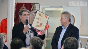 Gilbert Tenèze, président de l’AAFV d’Eure-et-Loir, partage son attachement fidèle au Vietnam. Photo : NDEL.