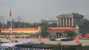Le défilé de la Fête nationale incarne l'unité, la volonté et la confiance. Photo : NDEL.