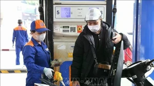 La généralisation de l’E10 s’inscrit dans la stratégie nationale de transition énergétique visant à réduire les émissions de gaz à effet de serre, diversifier les sources d’énergie et promouvoir un développement plus durable. Photo : VNA.