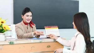 Pendant les vacances du Têt, du 14 au 22 février, l'aéroport international de Phu Quoc a géré 767 vols et accueilli plus de 260 473 passagers. Photo : VNA.