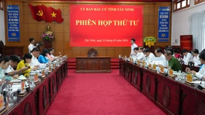 Vue de la 4e réunion du Comité électoral de la province de Tây Ninh. Photo : VNA.