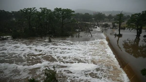 De violentes inondations ont frappé le comté de Kerr, au Texas. Photo : U.S. Coast Guard/VNA.