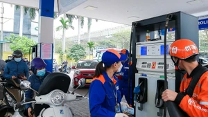 L’impact le plus net sur l’économie vietnamienne proviendrait de la hausse des prix du pétrole. Photo : Vneconomy.