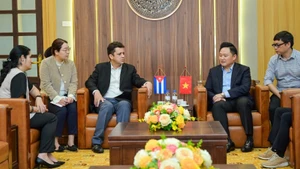 Lors de la rencontre. Photo : NDEL.