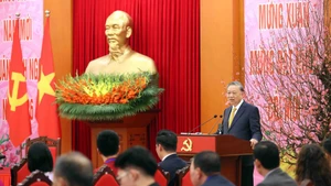 Le secrétaire général To Lam prend la parole lors de la rencontre. Photo : VNA.