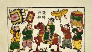 Dans la peinture populaire Dông Hô "Vinh Quy Bai Tô" (Le retour au foyer dans la gloire), le cheval magnifiquement décoré ramène chez lui le lettré qui a réussi.