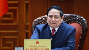 Le Premier ministre Pham Minh Chinh s'exprime lors de la réunion. Photo : VNA.